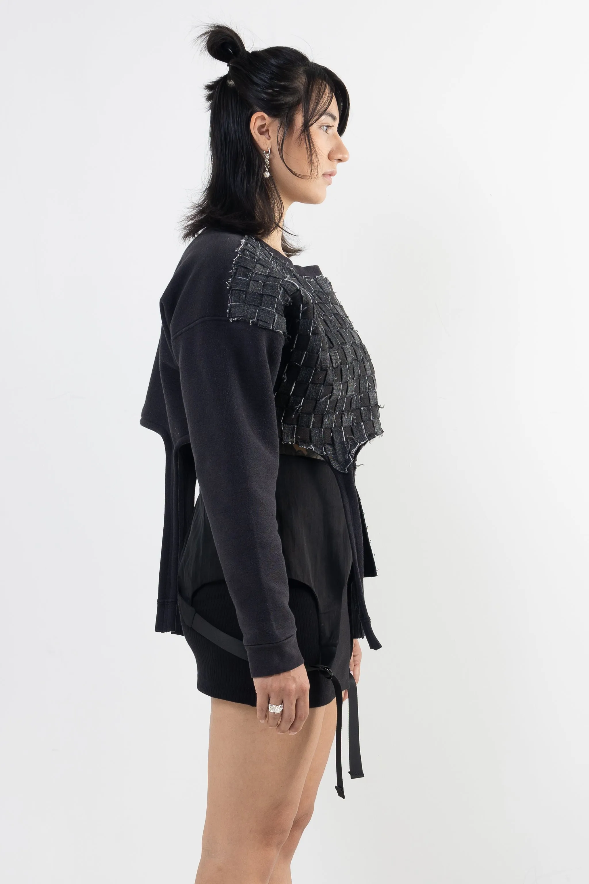 ASTRA CROPPED SWEATSHIRT