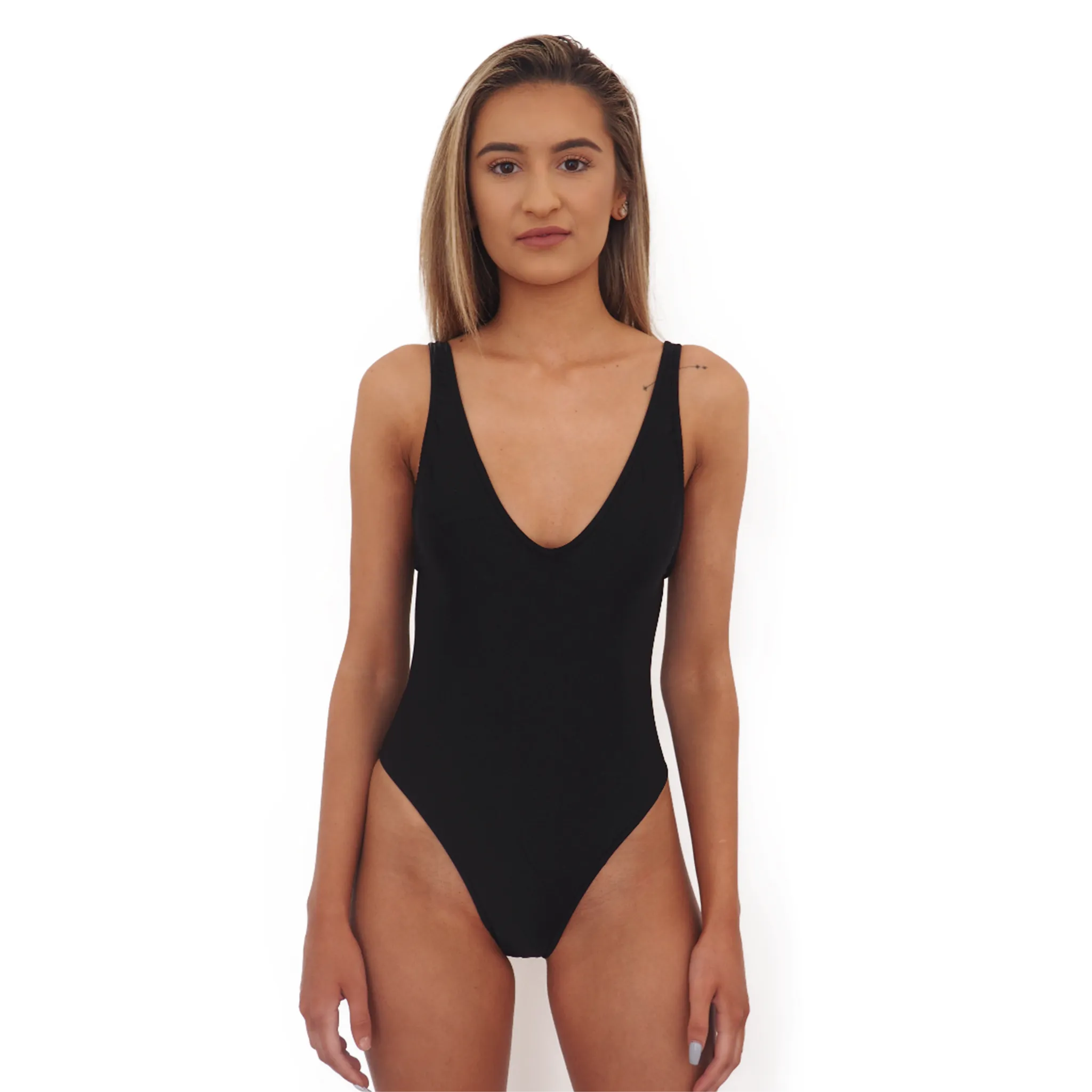BOND ONE PIECE // BLACK