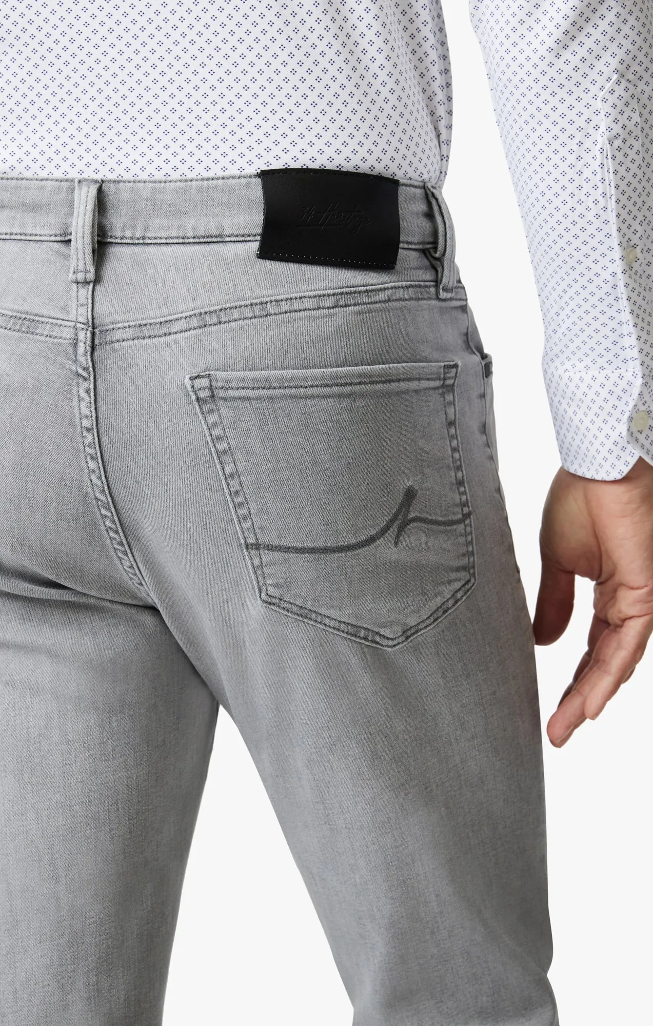 Charisma Relaxed Straight Leg Jeans In Light Grey Urban