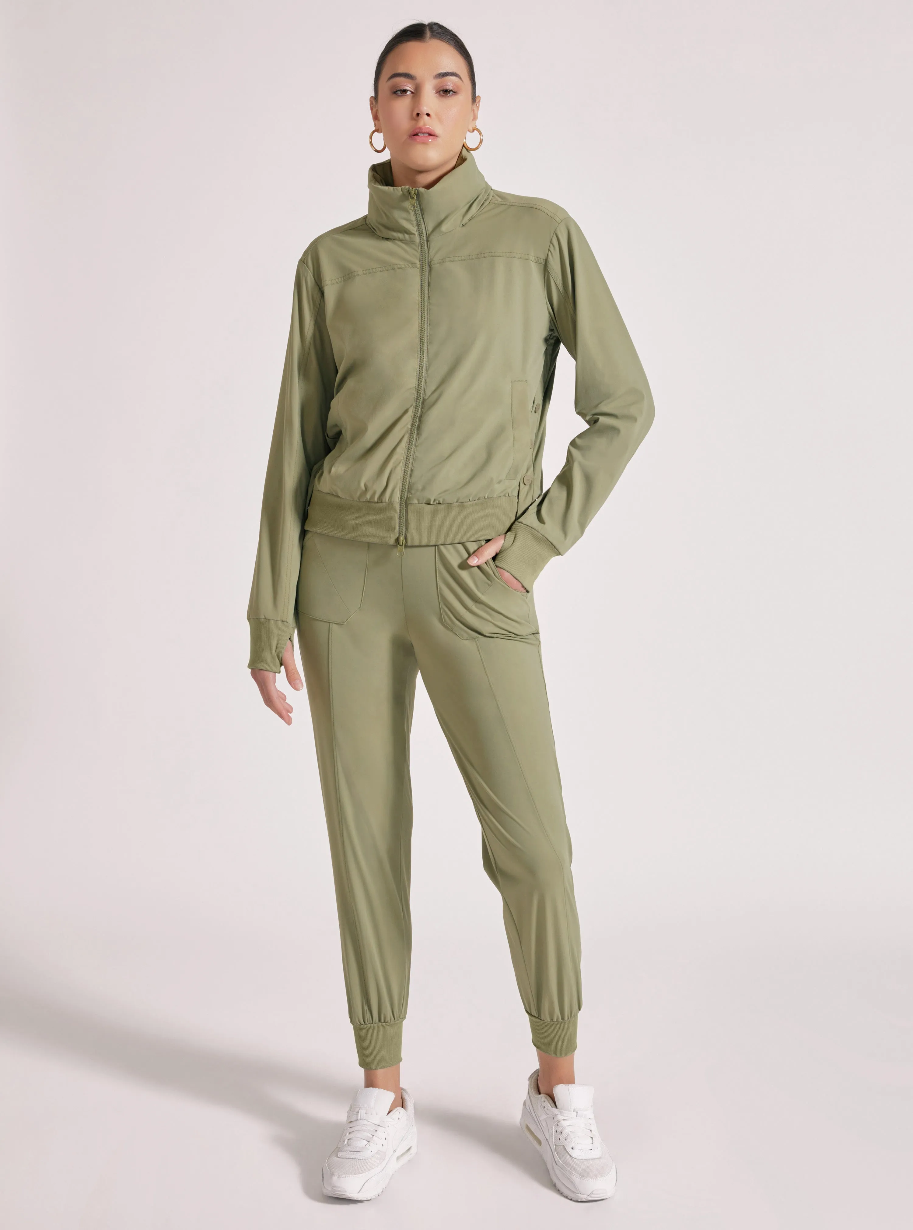 Mastermind Bomber - Olive