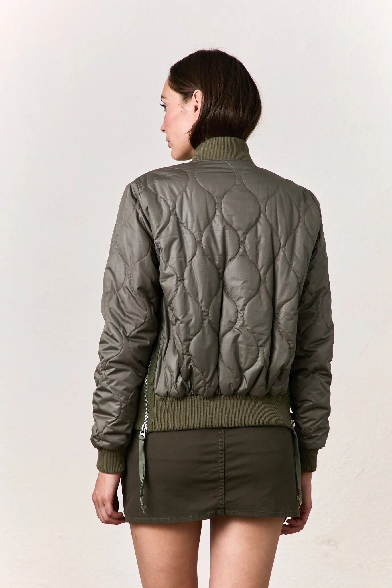 NEIL BOMBER JACKET / ARMY