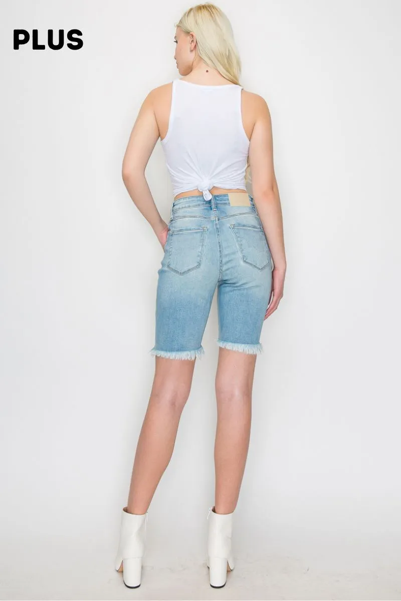 PLUS SIZE - HIGH RISE BERMUDA JEANS