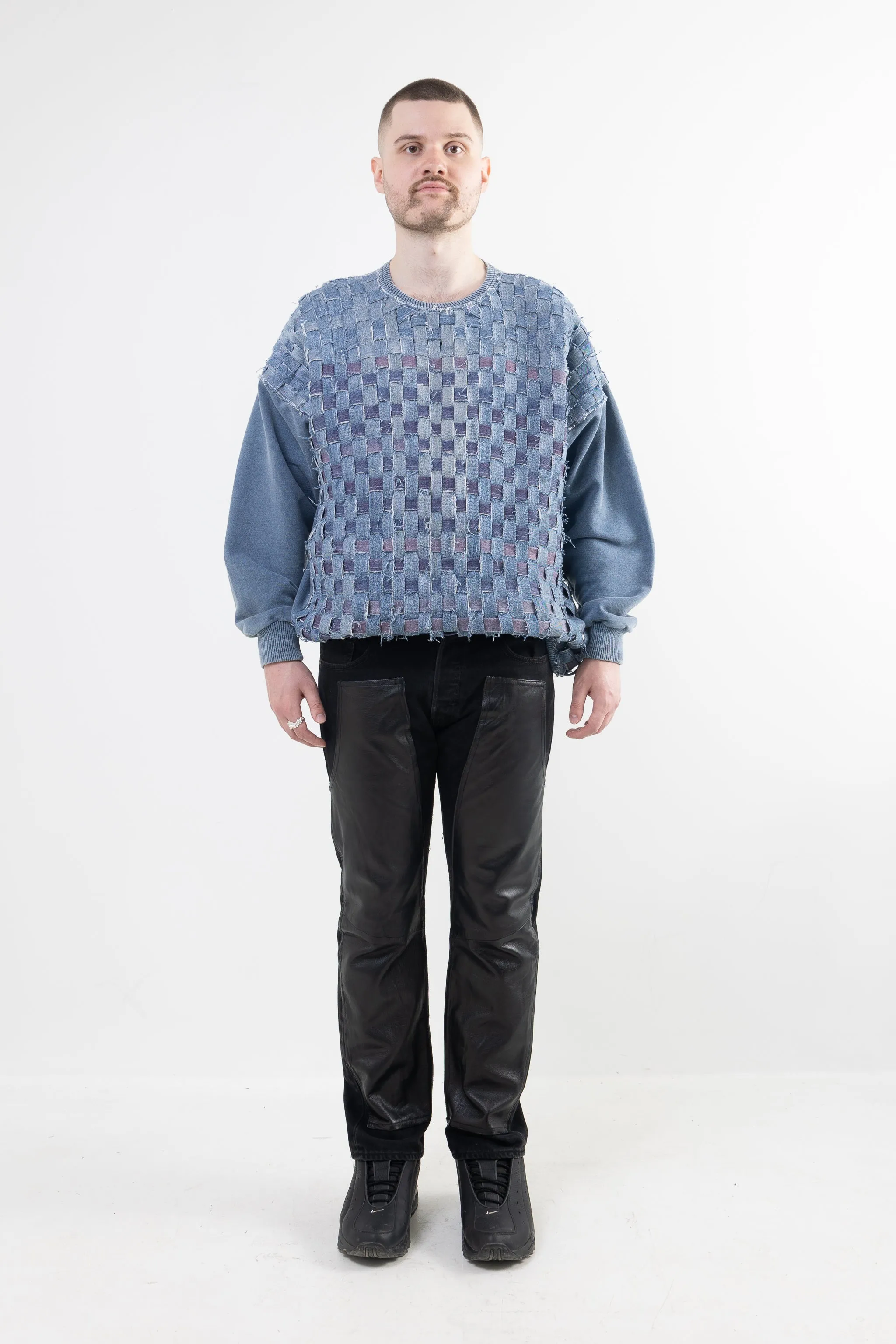 RIVER SWEATSHIRT