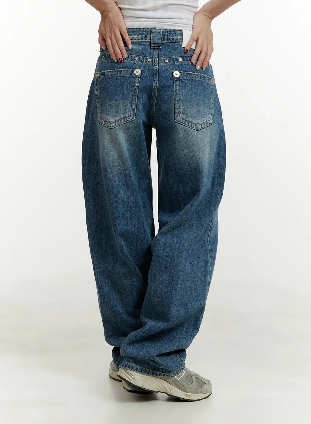 Studded Low Rise Baggy Jeans CY409