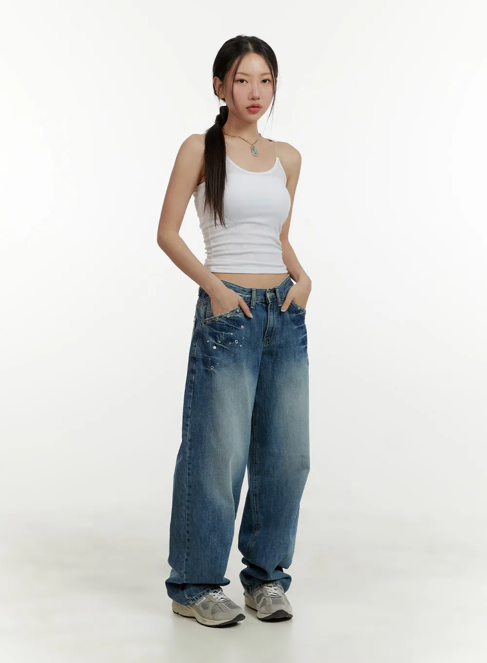 Studded Low Rise Baggy Jeans CY409